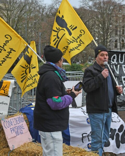 La mobilisation agricole décline, avec des barrages persistants dans le Sud-Ouest