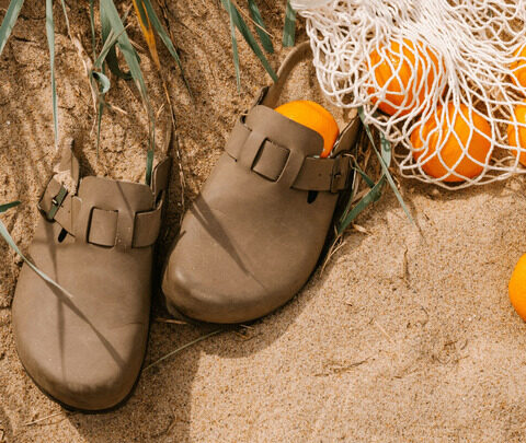 La popularité croissante des chaussures à la forme de patate sur le marché du luxe
