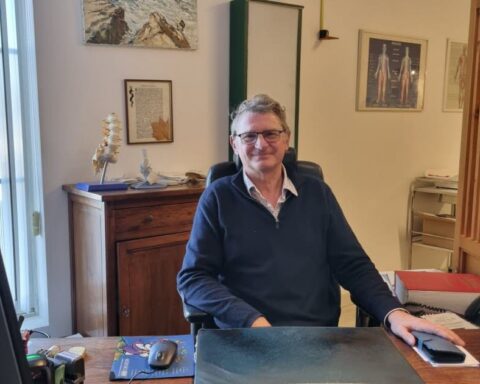 Le Dr Tavernier prend sa retraite après 36 ans de service à Pusignan