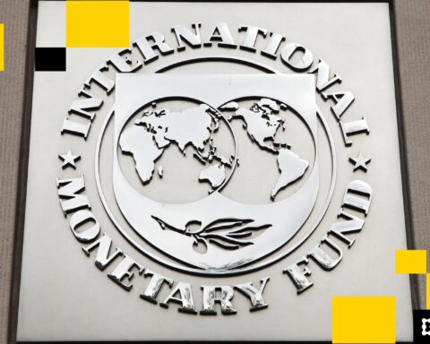 Le FMI alerte sur les risques des stablecoins, suscitant des critiques d'experts