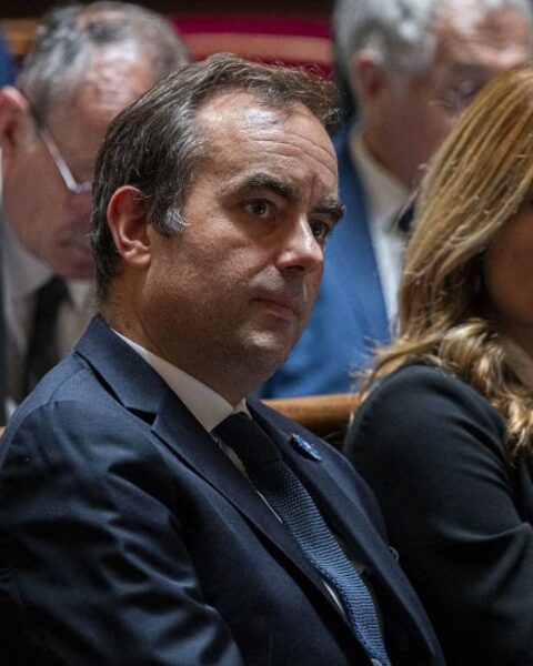 Le gouvernement s'engage à ne pas augmenter les franchises médicales dans le budget 2026