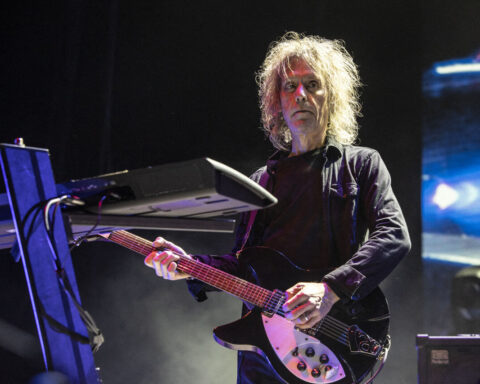 Le guitariste de The Cure, Perry Bamonte, est décédé à l'âge de 65 ans
