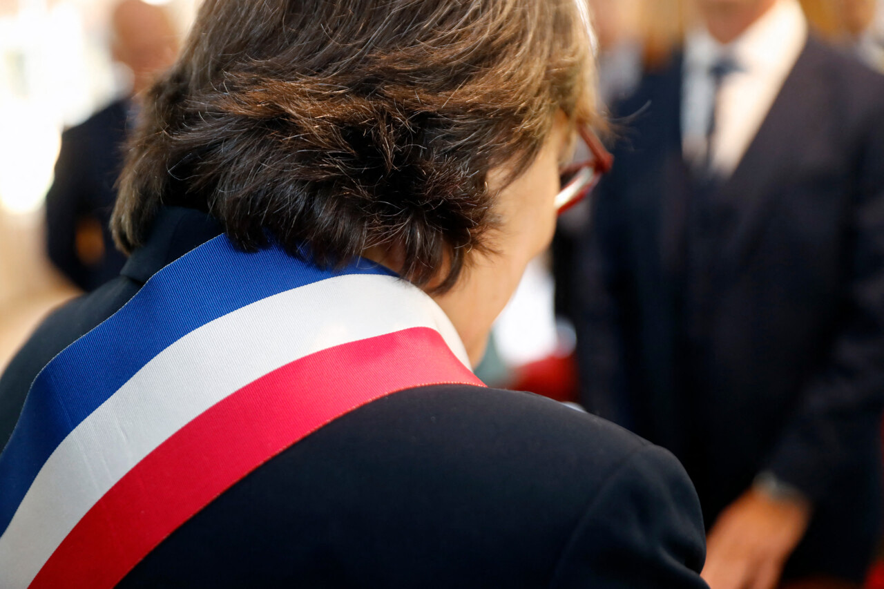 Le Parlement adopte une loi pour soutenir les élus locaux en France avant les municipales