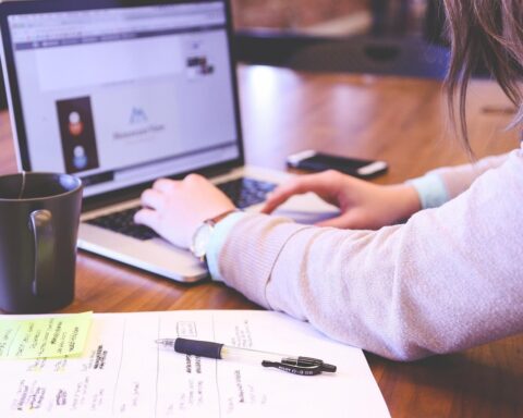 Le site des impôts se transforme et propose de nouveaux services améliorés.