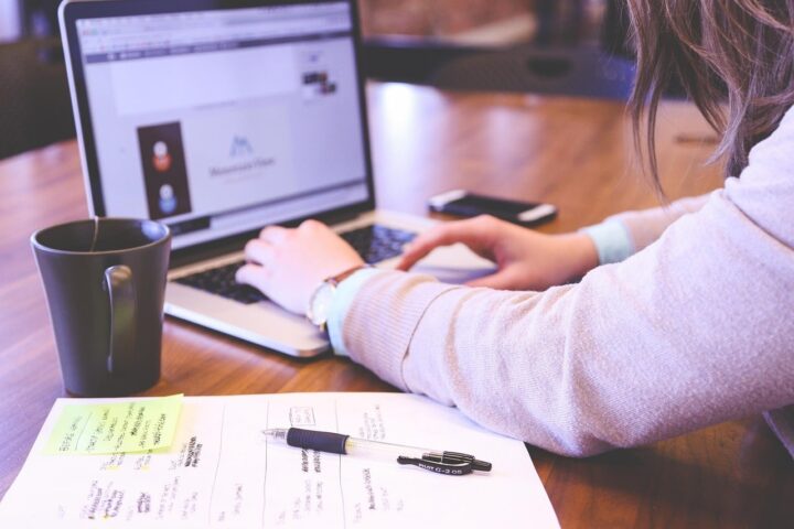 Le site des impôts se transforme et propose de nouveaux services améliorés.
