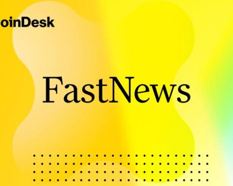 Le volume de transactions des actions de Strategy atteint un an record alors que le titre chute suite à l'annonce d'une nouvelle réserve en dollars