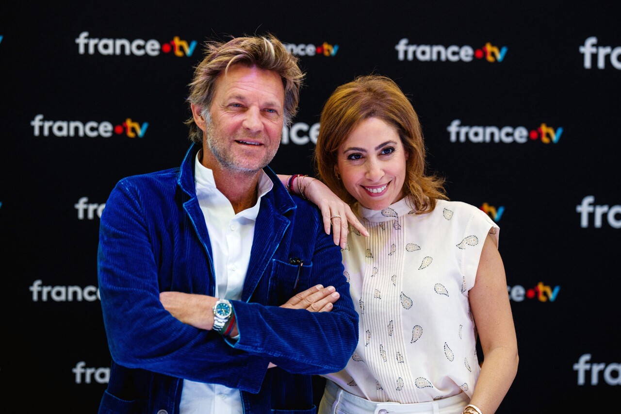 Léa Salamé et Laurent Delahousse remplacés au JT de France 2 pendant les vacances de fin d'année