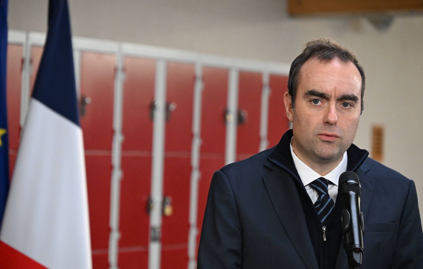 Lecornu saisit la justice après des accusations de pressions politiques sur des députés écologistes