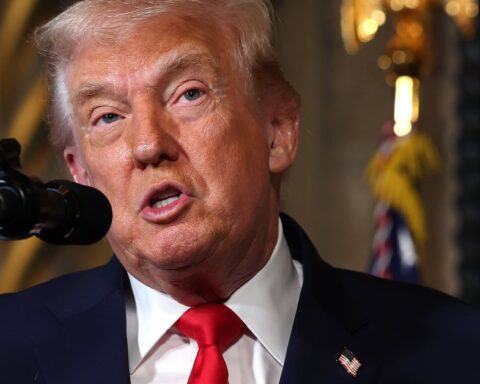 Les États-Unis frappent des cibles de l'ISIS au Nigeria le jour de Noël