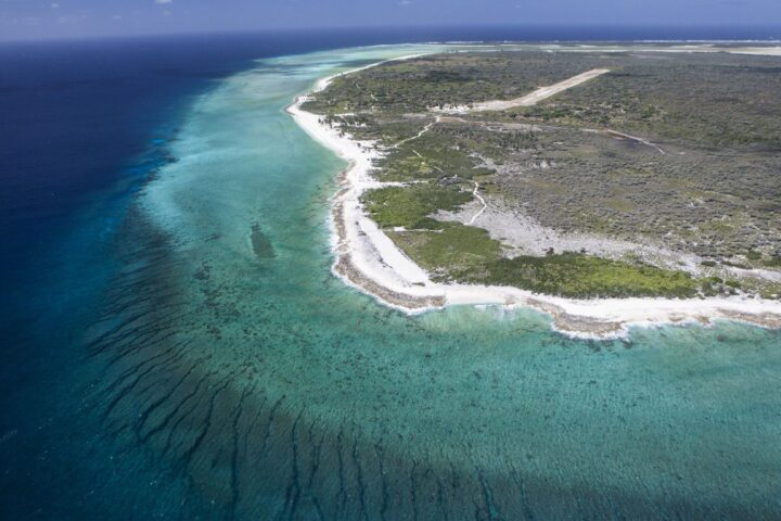 Les îlots français méconnus dans l'océan Indien suscitent des tensions territoriales