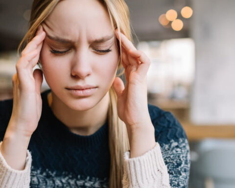 Les migraines menstruelles touchent 20 à 25 % des femmes migraineuses en France