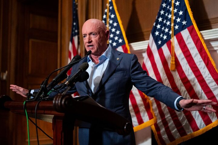 Les révélations sur les frappes maritimes poussent le Congrès à convoquer des auditions la semaine prochaine