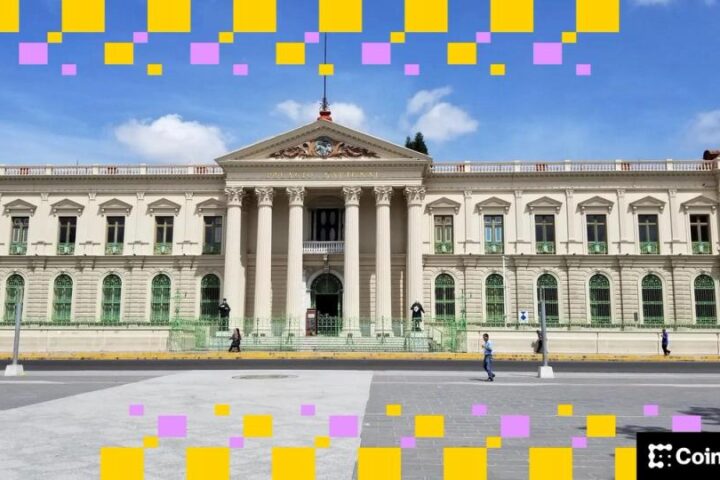 Les tensions sur les avoirs en bitcoin du Salvador se relâchent alors que le FMI loue les progrès économiques