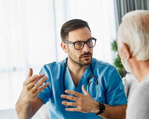 L'impact de l'elderspeak sur le bien-être des personnes âgées en milieu gériatrique