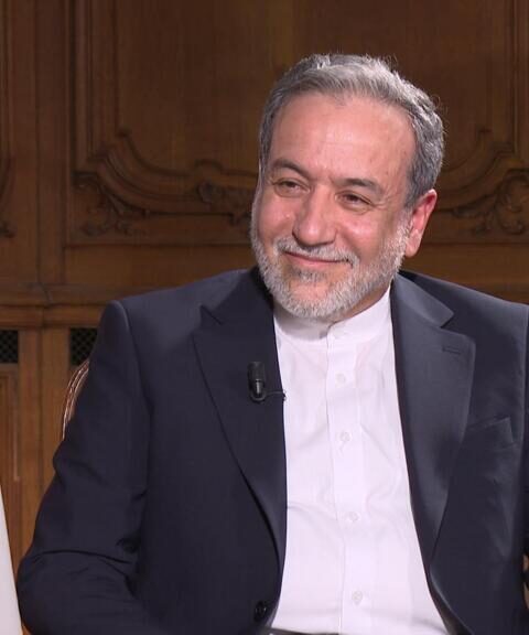 L'Iran se déclare prêt à négocier sur le nucléaire avec les États-Unis, selon son ministre des Affaires étrangères