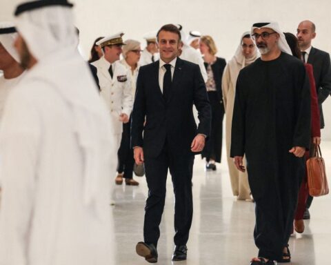 Macron se rend aux Émirats pour célébrer Noël avec les forces françaises déployées