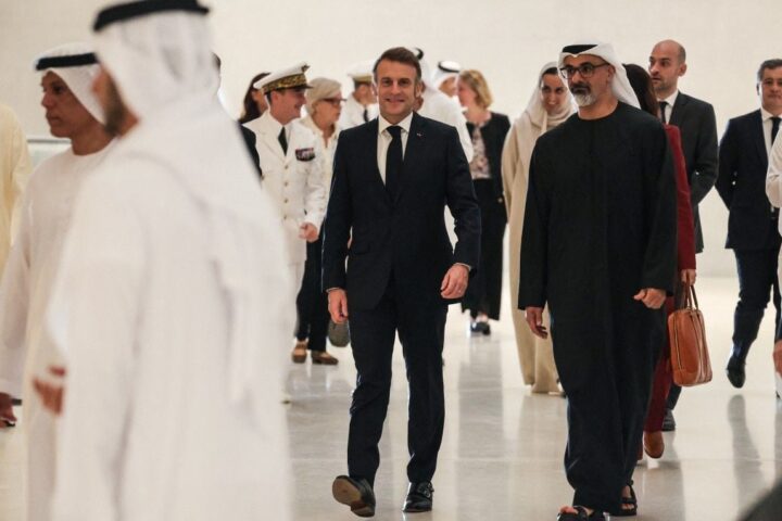 Macron se rend aux Émirats pour célébrer Noël avec les forces françaises déployées