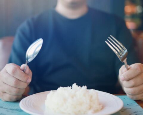 Manger du riz quotidiennement : quels sont les impacts sur la santé ?