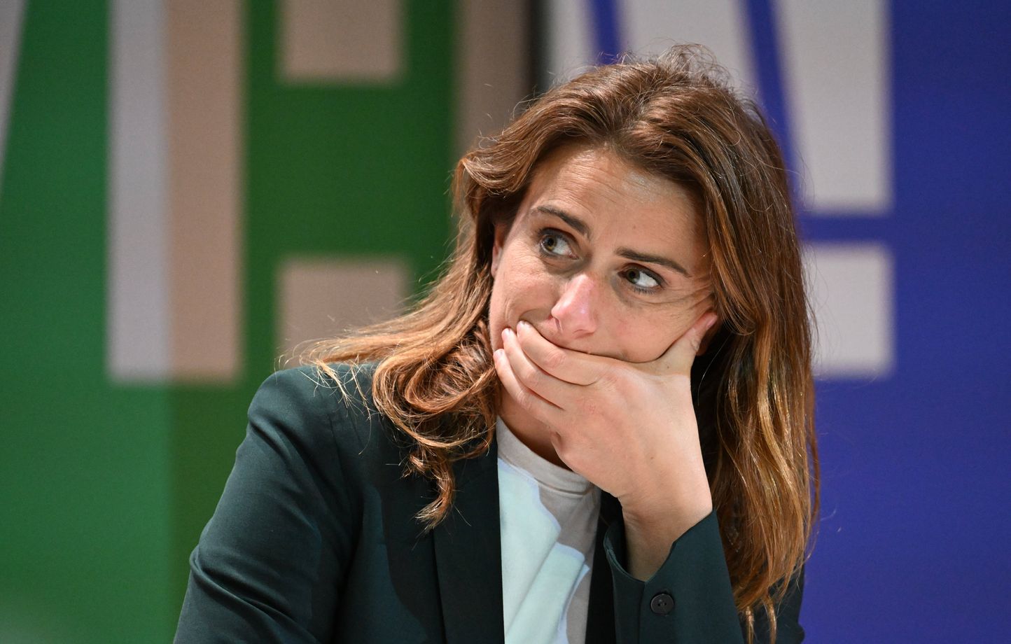 Marine Tondelier appelle les écologistes à voter contre le budget de l'État