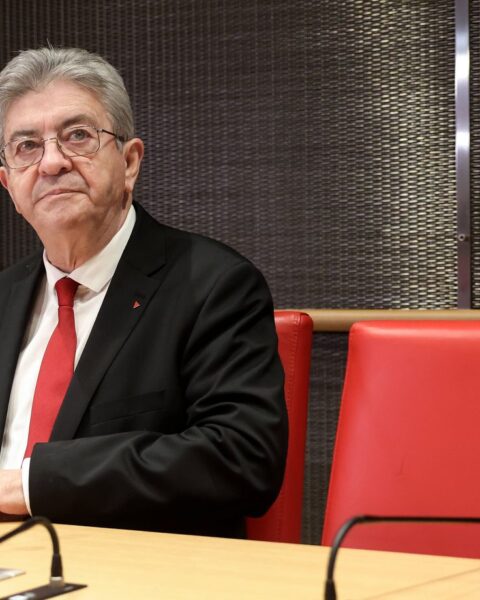 Mélenchon réaffirme que LFI « n’acceptera jamais l’entrisme religieux » lors de l’audition parlementaire