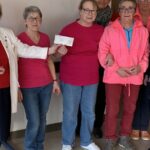 Morez. Le Lions club fait un don de 1 000 euros à l'association Les sirènes de Bellecin pour des femmes touchées par le cancer du sein