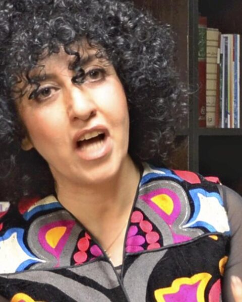 Narges Mohammadi, lauréate du prix Nobel de la paix, arrêtée à Mashhad, en Iran