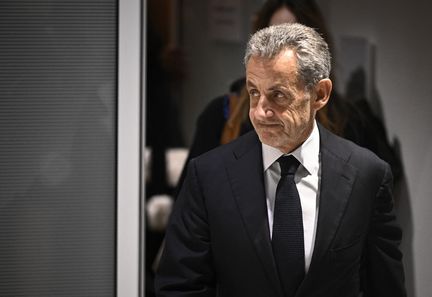 Nicolas Sarkozy détaille sa détention dans "Journal d’un prisonnier" après sa libération