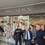 Nicolas Sarkozy en dédicace à Marseille pour son livre sur son expérience en prison