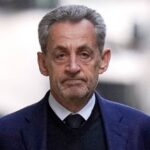 Nicolas Sarkozy publie « Journal d’un prisonnier » après sa détention pour financement illégal de campagne