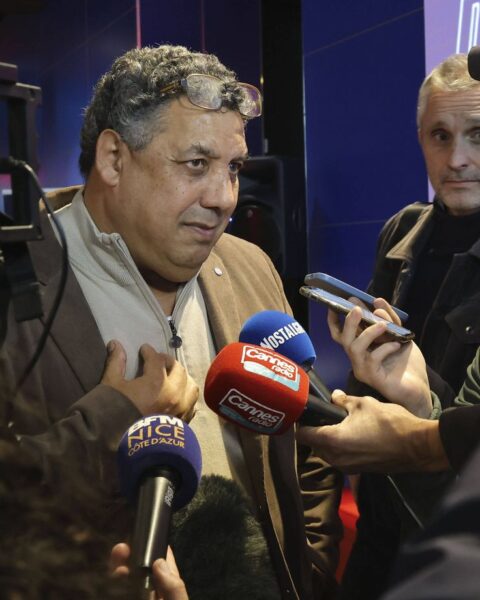 Serge Blanco se présente aux élections municipales de Biarritz en mars prochain