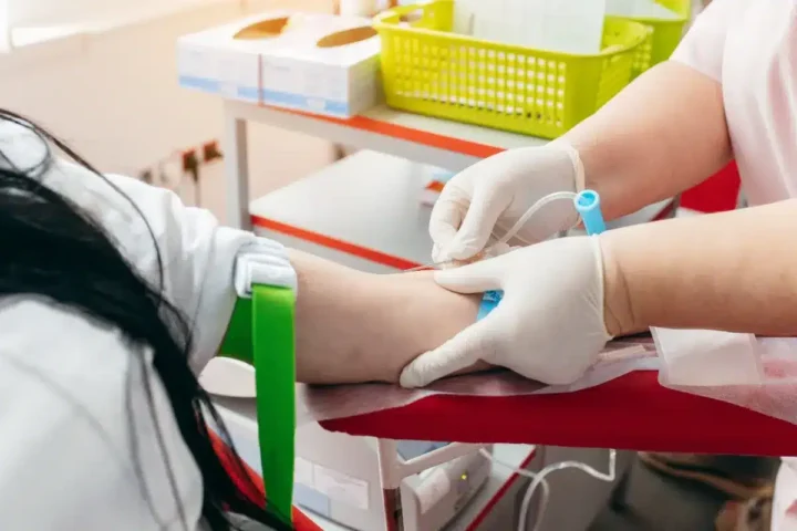 Soupçons de soumission chimique : les tests désormais remboursés, mais uniquement dans trois régions.