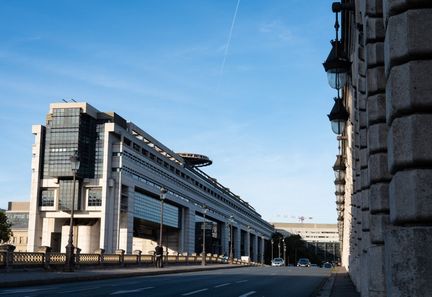 Stabiliser la dette publique française nécessitera un effort collectif massif, selon Terra Nova