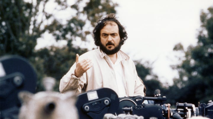 Stanley Kubrick aurait-il déjà démasqué Jeffrey Epstein dans Eyes Wide Shut?