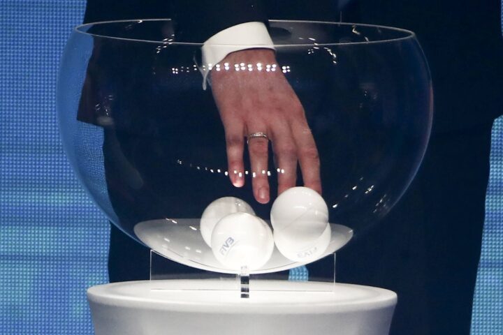 Stéphane Lenfant innove en réservant dix places aux habitants tirés au sort pour les municipales de 2026 à Noyal-sur-Vilaine