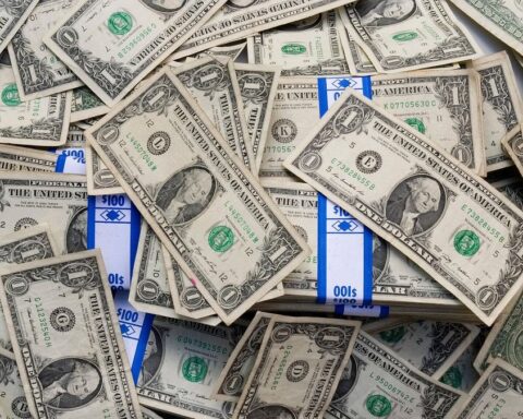 Un patron de Fibrebond accorde 240 millions de dollars de primes à 540 employés aux États-Unis