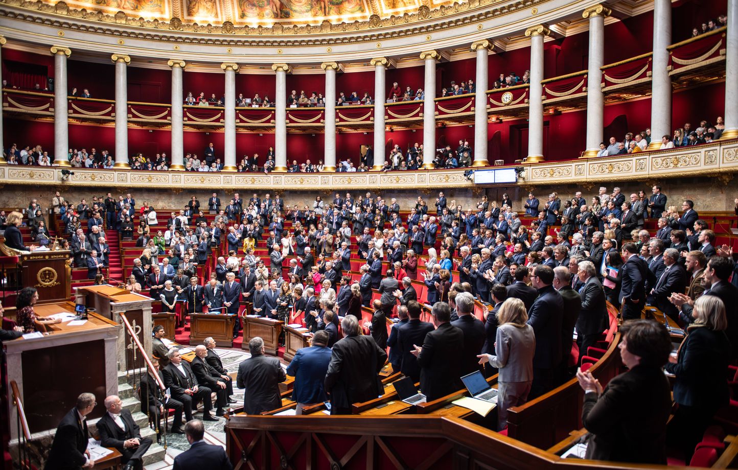 Vote crucial sur le budget de la Sécurité sociale à l’Assemblée nationale : adoption de justesse avec 247 voix pour et 234 contre