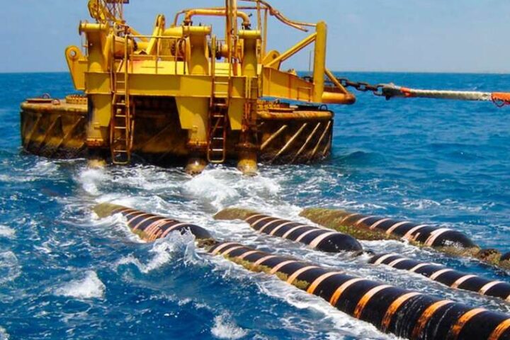 Câble sous-marin endommagé près de Liepāja alerte les pays baltes