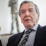 Schröder relance le débat sur un retour de la coopération énergétique avec Moscou