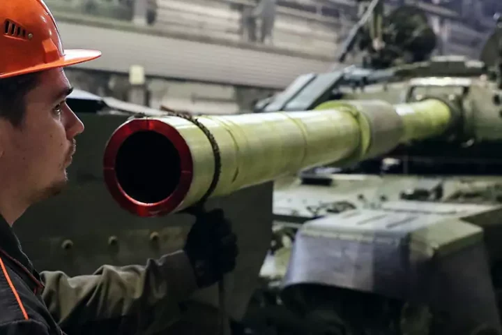 Des composants occidentaux retrouvés dans le complexe militaro-industriel russe malgré les sanctions