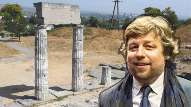 Un archéologue russe accusé de pillage en Crimée face à une possible extradition