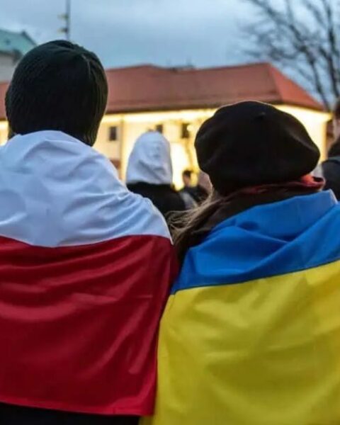 La Pologne envisage une réduction progressive de l’aide exceptionnelle aux réfugiés ukrainiens