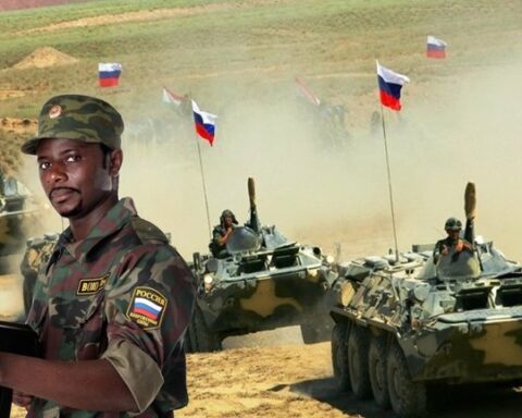 Moscou étend en Afrique son réseau de « maisons russes » à travers des profils issus des milieux paramilitaires