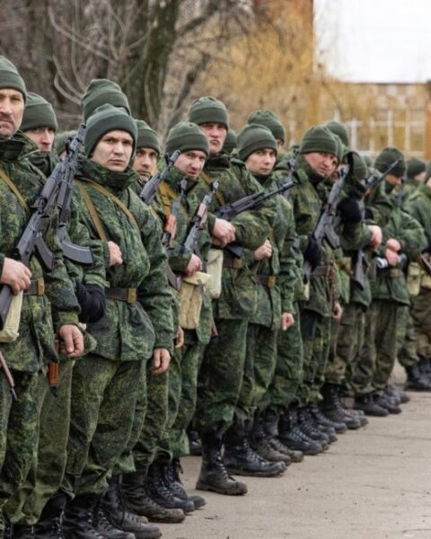 La Russie impose la conscription forcée de jeunes Ukrainiens dans les territoires occupés