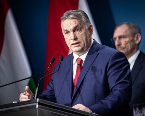 Orbán alerte sur les pensions en liant l’aide à l’Ukraine aux finances hongroises