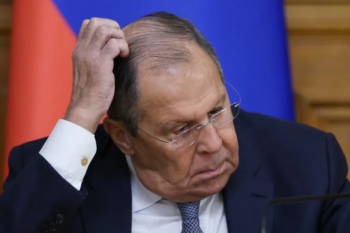 Lavrov accuse l’Europe et l’OTAN de préparer une guerre contre la Russie