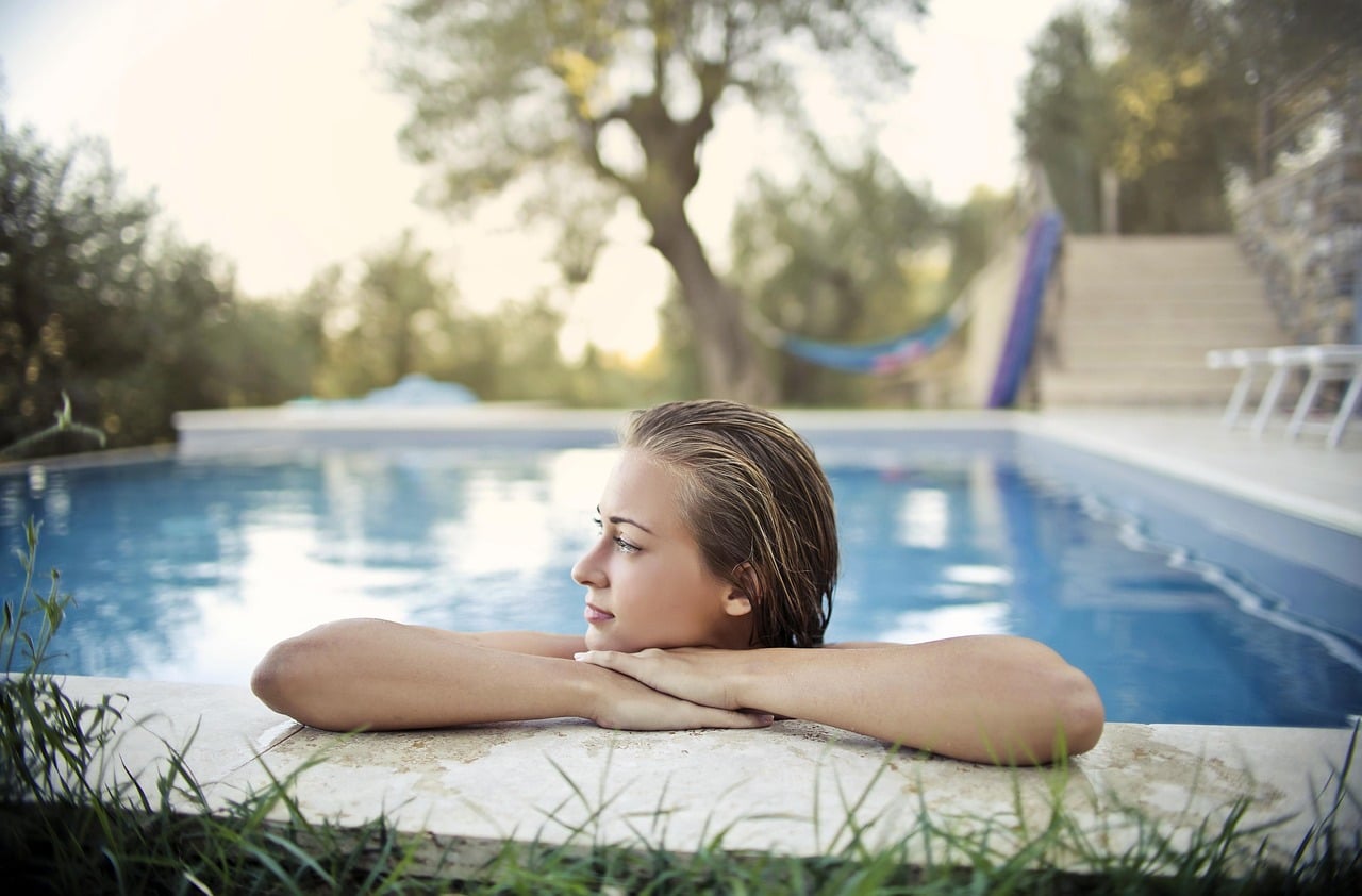 Abris de jardin et piscines : évolution de la taxe d’aménagement en 2026