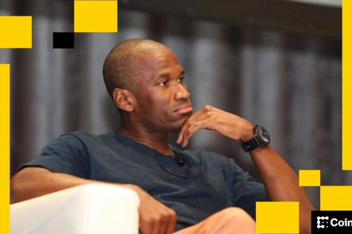 Arthur Hayes' Maelstrom commence 2026 avec un risque 'presque maximal' en pariant sur les altcoins