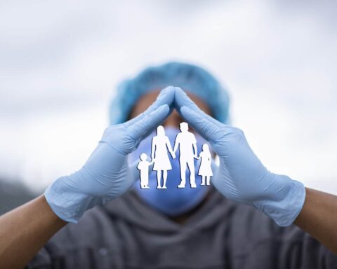 Augmentation des tarifs des mutuelles en 2026 : les raisons et la procédure pour demander un remboursement