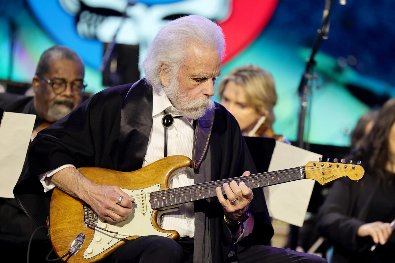 Bob Weir, guitariste des Grateful Dead, est mort à 78 ans