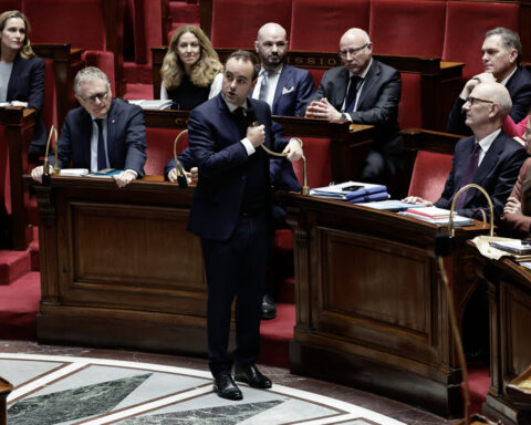 Budget 2026 : le gouvernement face à deux motions de censure à l'Assemblée ce mardi